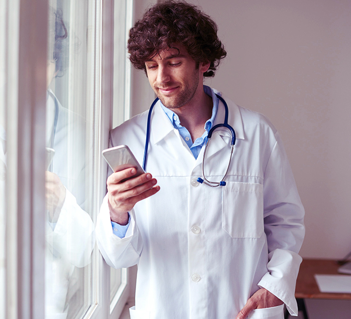 Validación segura de historia clínica y documentos médicos